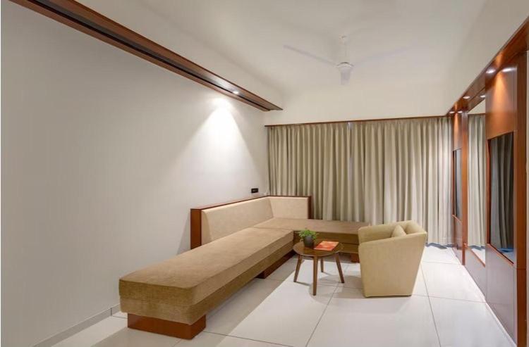 Sunotel Saputara Exterior foto