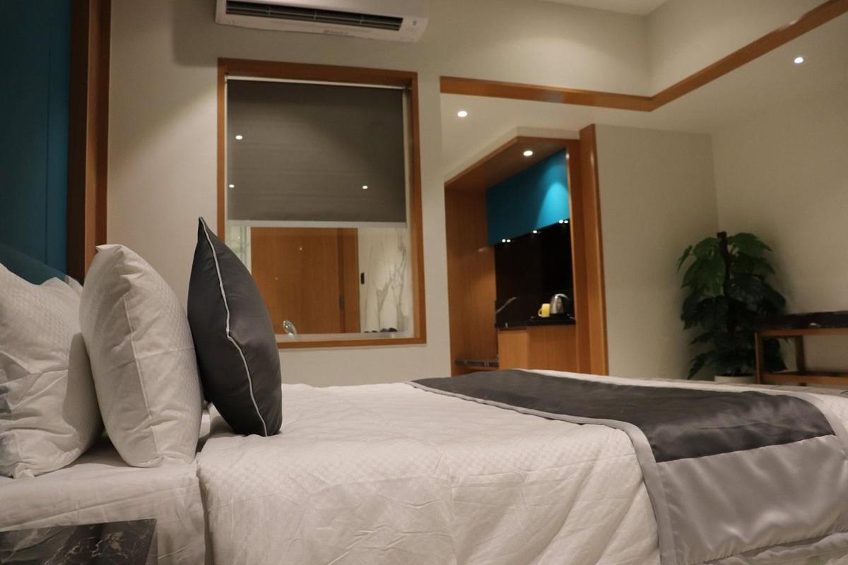 Sunotel Saputara Exterior foto